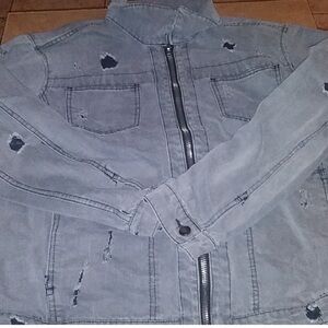 Jackson sz XL GRAY DISTRESSED ZIPPER JEAN JACKET